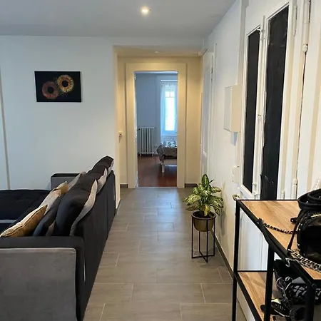 Moderne Et Lumineux Appartement